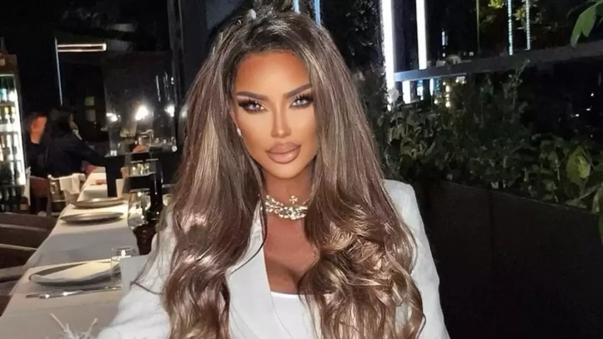 ⁠Bianca Drăgușanu își pune fanii în cap: Nu mai veniți în trening la restaurant