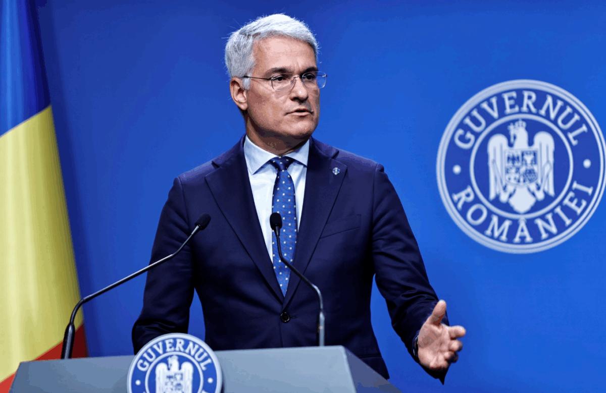 Moțiune simplă pe numele lui Dragoș Pîslaru. Cum răspunde acuzațiilor