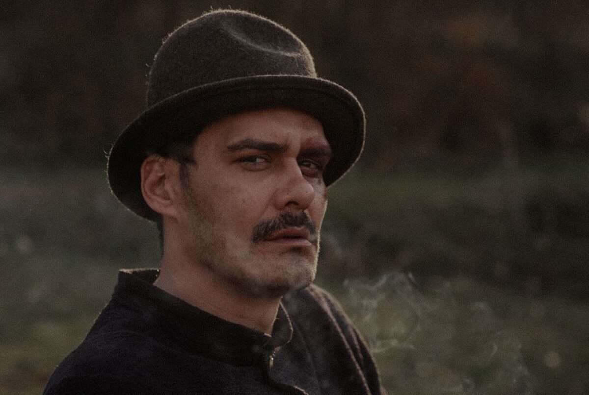 George Burcea nu mai apare în serialul Wednesday, sezonul 2. Motivul deciziei: salariul uriaș pe care l-a cerut