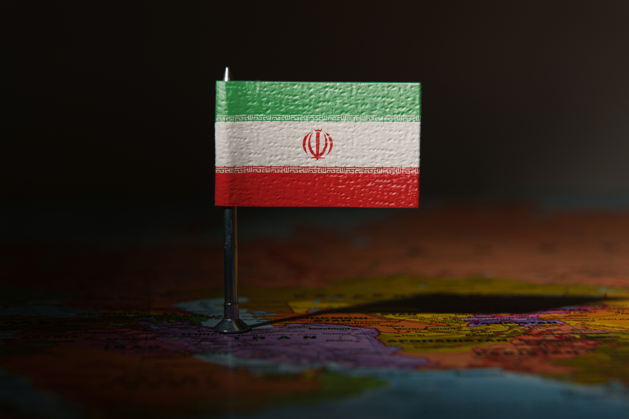 Cine conduce de fapt la Teheran în acest moment. Regimul din Iran, mai slab ca oricând, Gardienii Revoluției, mai puternici