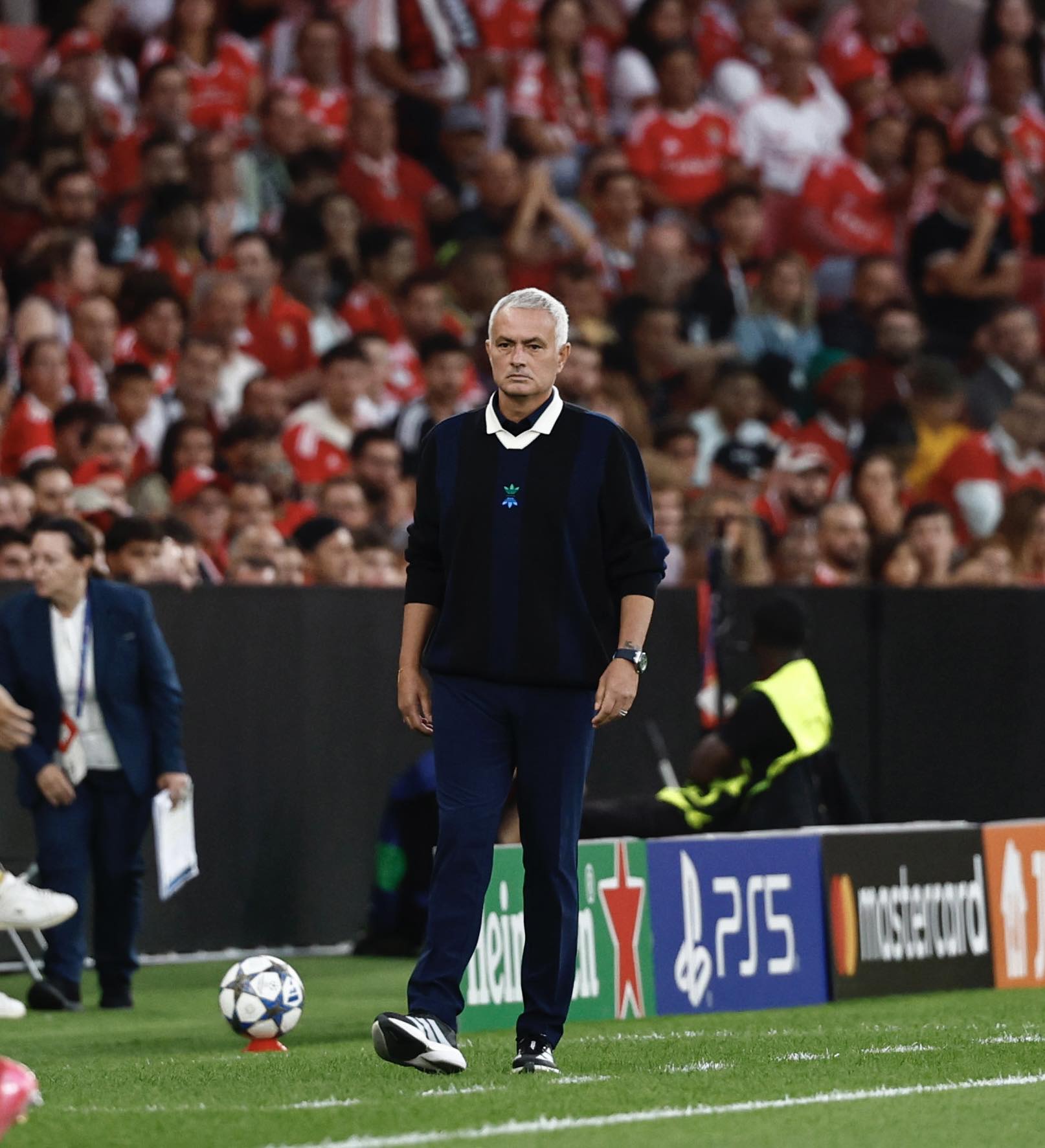 Mourinho l-a luat la rost pe Bernardo Silva după primul meci la Real Madrid: „Nu face nimic în vacanță”
