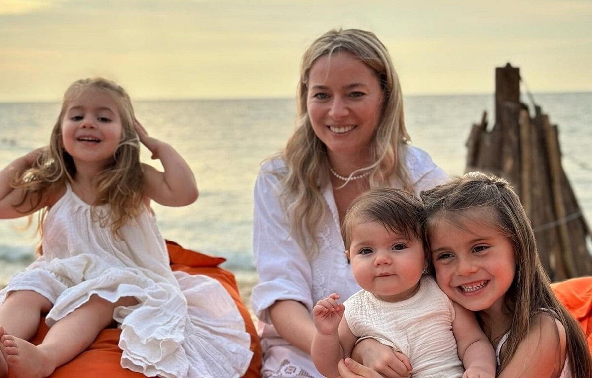 Laura Cosoi, surpriză pentru fetița ei. I-a serbat ziua de naștere peste hotare