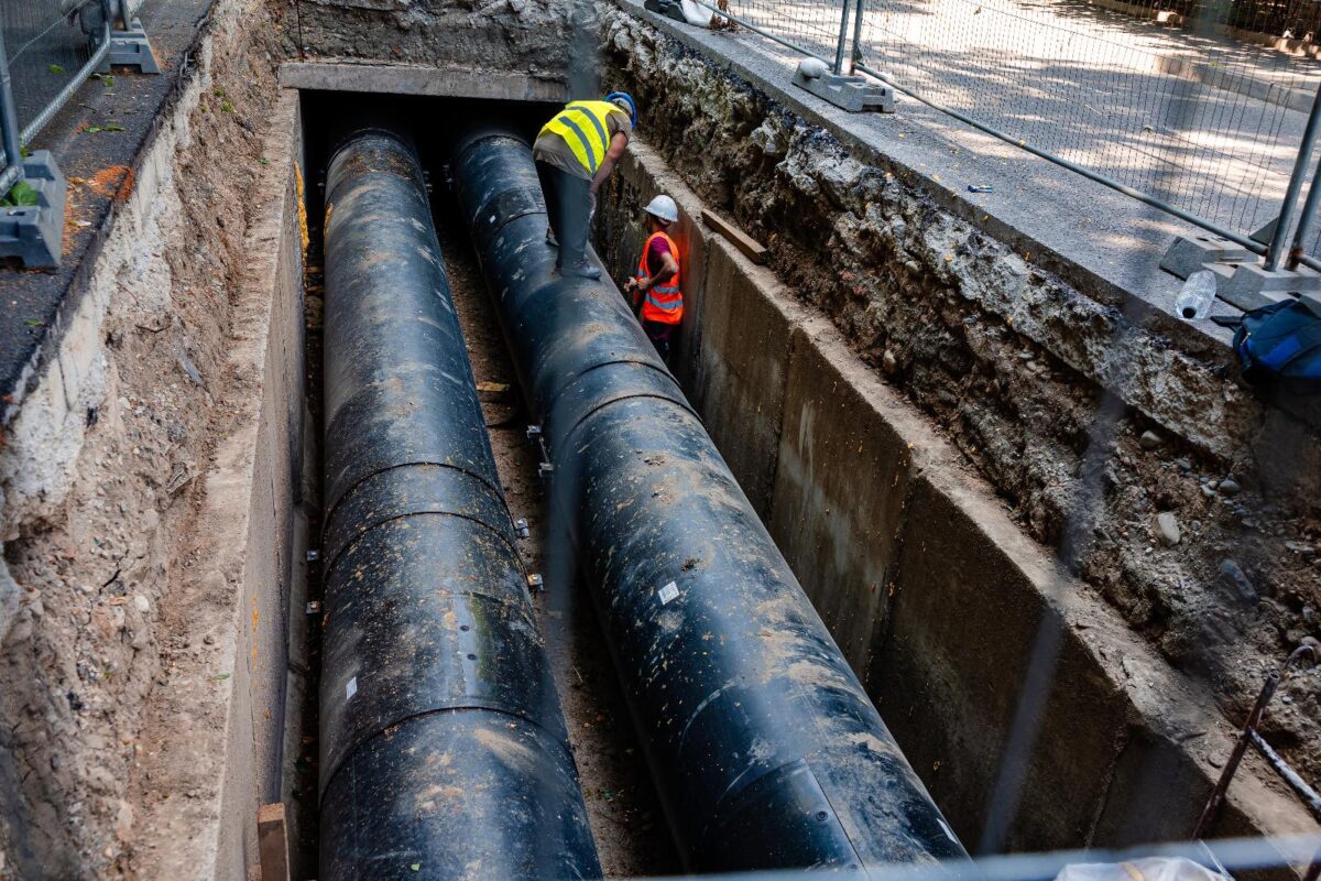 Conductă nouă de termoficare în București. Magistrala II Sud va readuce apa caldă în cartiere cu probleme vechi