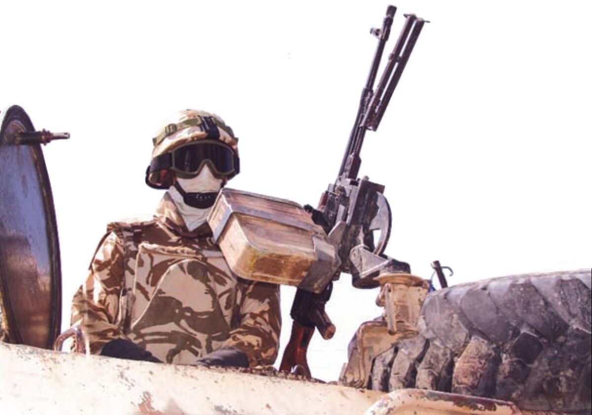 Soldați români trimiși în Irak, expuși la uraniu sărăcit. Comandanții ar fi știut