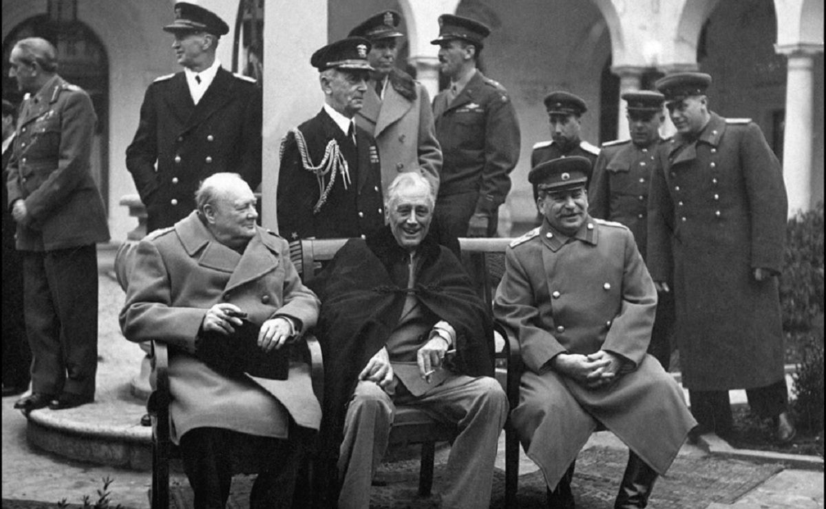 Yalta: Winston Churchill, Franklin Roosevelt, Joseph Stalin