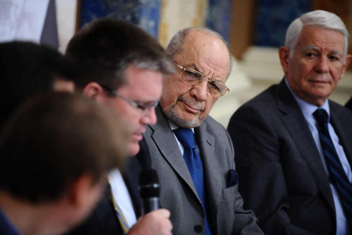 EXCLUSIV. Ceaușescu avea o inteligență nativă și memorie ieșită din comun. Kissinger i-a cerut de trei ori sfatul. Confesiunea neterminată a Ambasadorului Ioan Donca