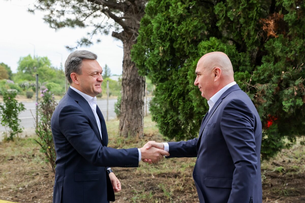 Soluțiile lui Bolojan pentru ca românii și moldovenii să se întoarcă acasă