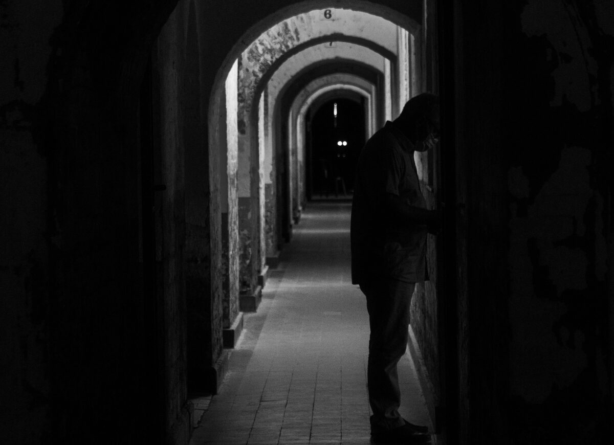 Condamnări pentru instruiri în Bosnia în scopul provocării dezordinilor în Republica Moldova. Trei persoane au primit până la cinci ani de închisoare. Video