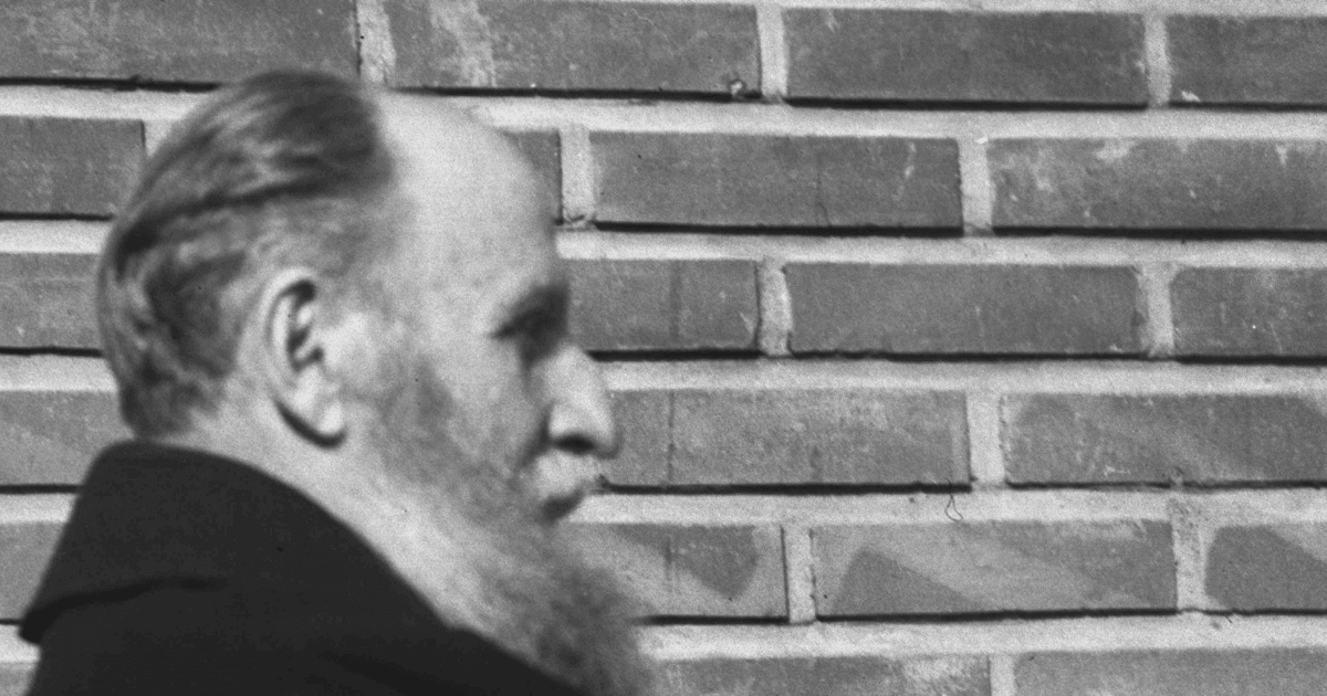 Personalități enorme cu origini monumentale