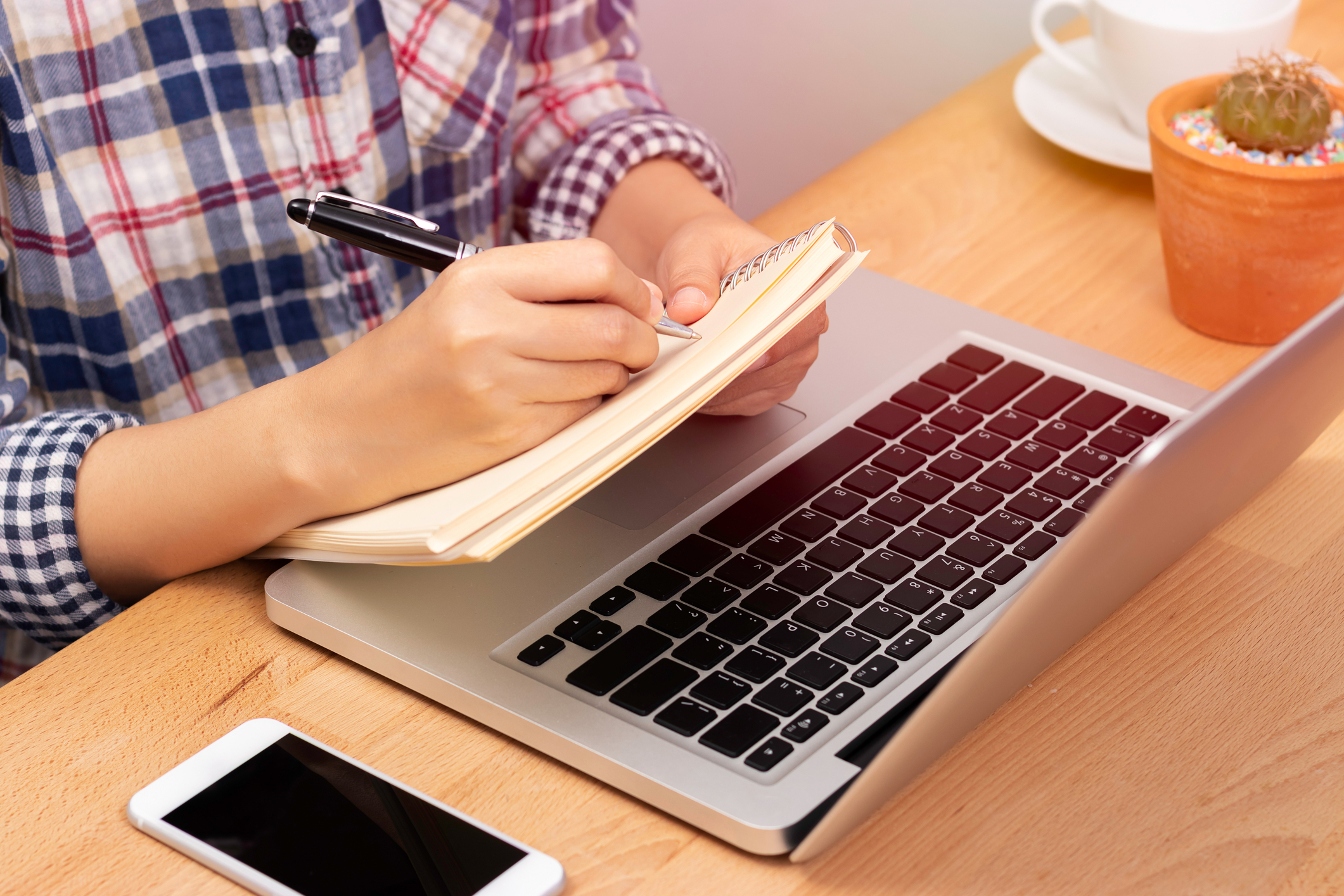 Pensionarii își pot verifica online stagiul de cotizare și talonul. CNPP își digitalizează serviciile