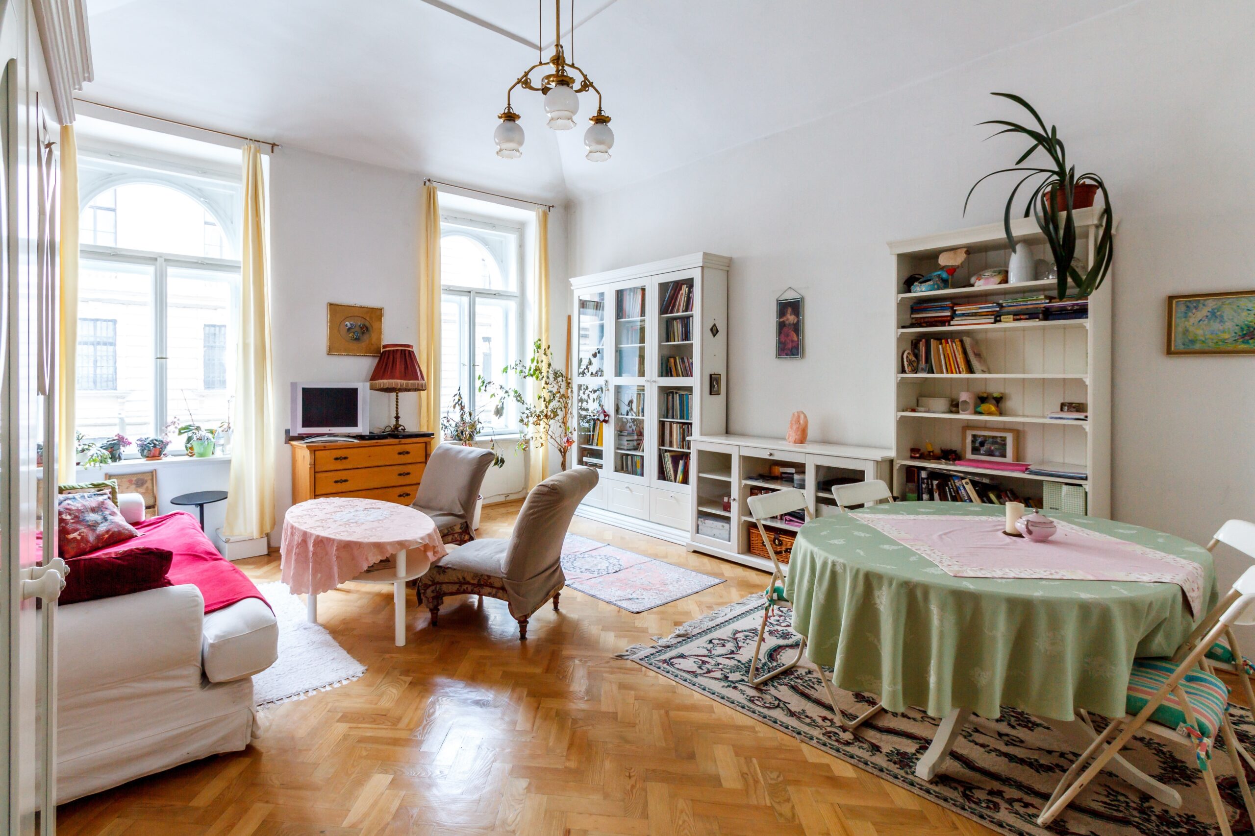 Apartament în bloc vechi sau nou? Ce spun specialiștii