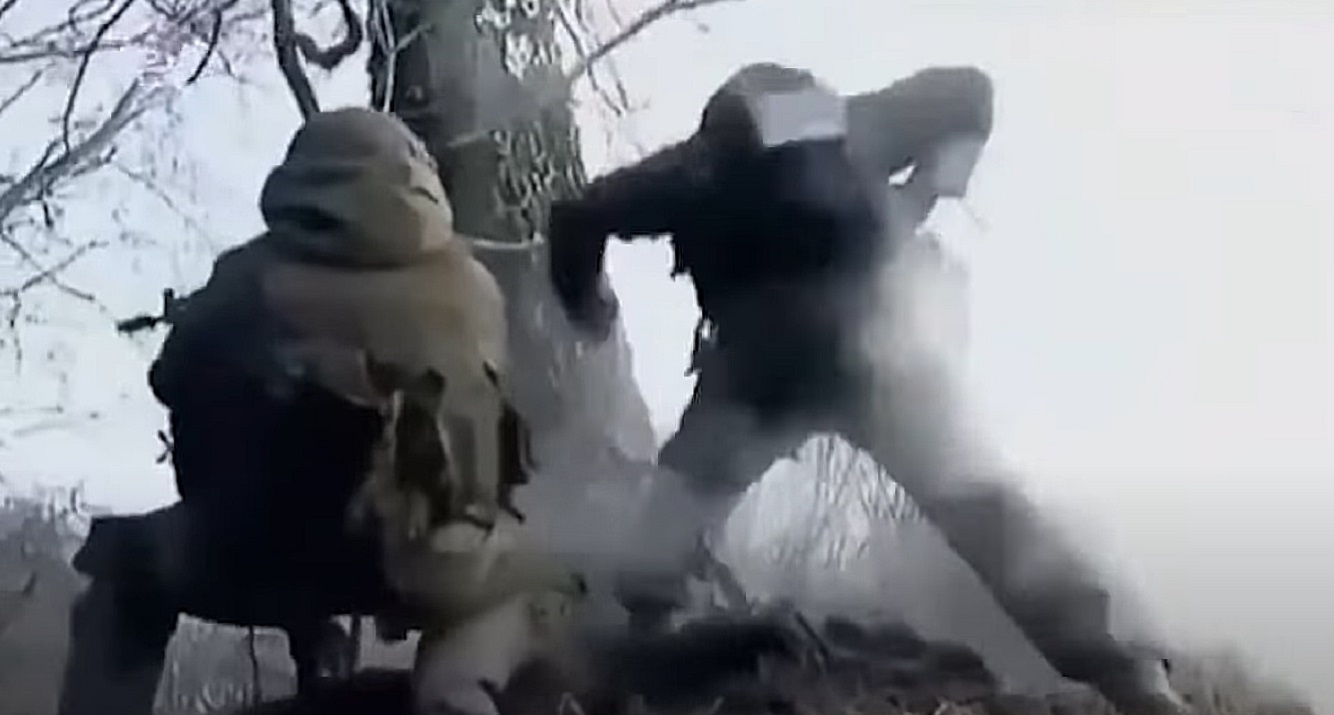 Scene teribile în Odesa. O grenadă a fost detonată într-un centru de recrutare