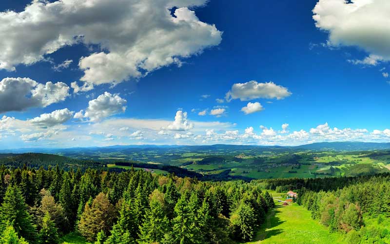 Satul care își schimbă numele în fiecare an pentru a atrage turiști