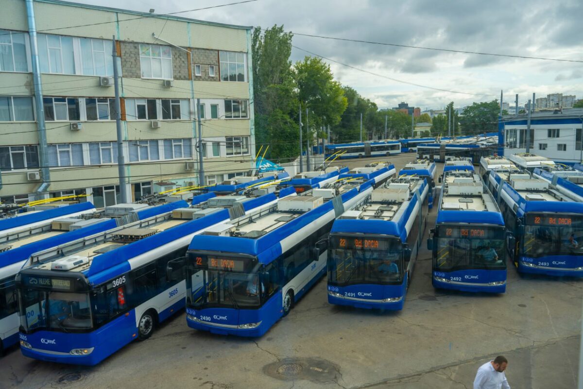 Peste 20 de troleibuze moderne din Estonia și Letonia vor circula pe străzile din Chișinău