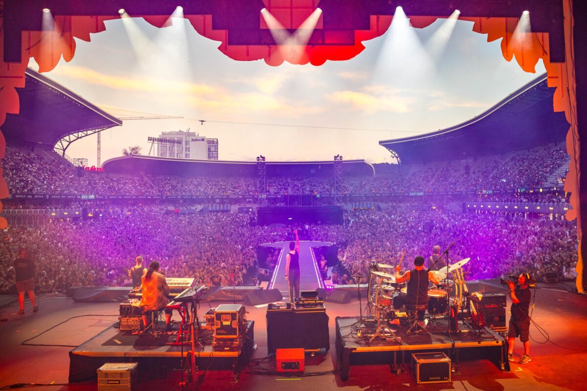 Vama și Tudor Chirilă nu mai cântă, sâmbătă, la Untold. Neînțelegeri cu organizatorii