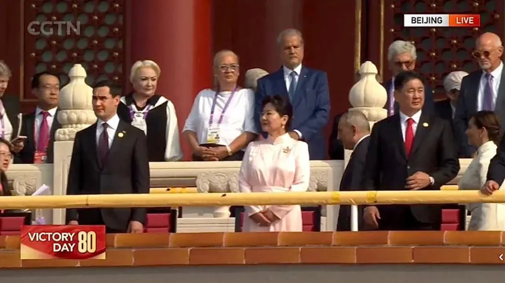 Adrian Năstase, explicații după prezența la parada de la Beijing. Am fost ca persoană privată