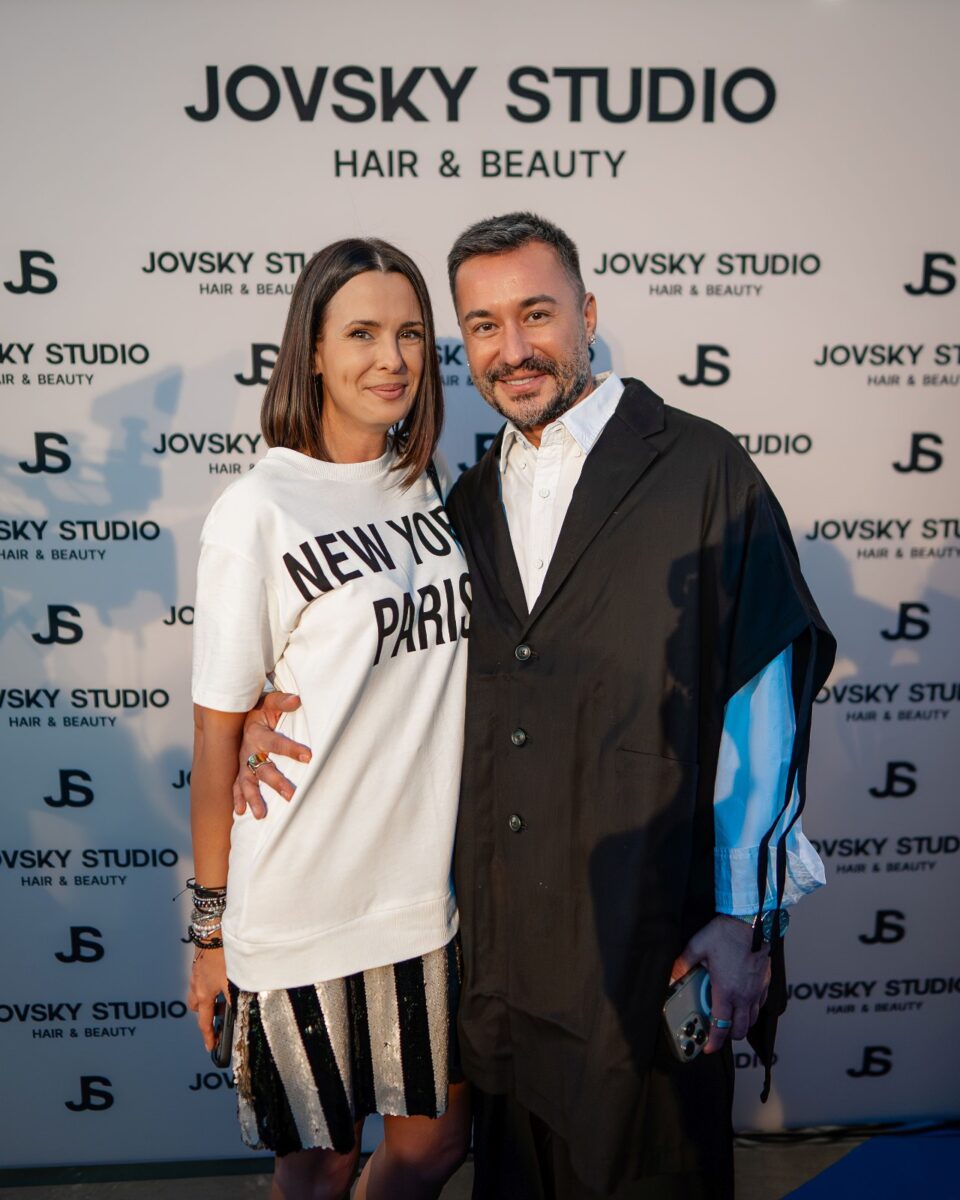 Adrian Perjovschi si Livia Graur 2