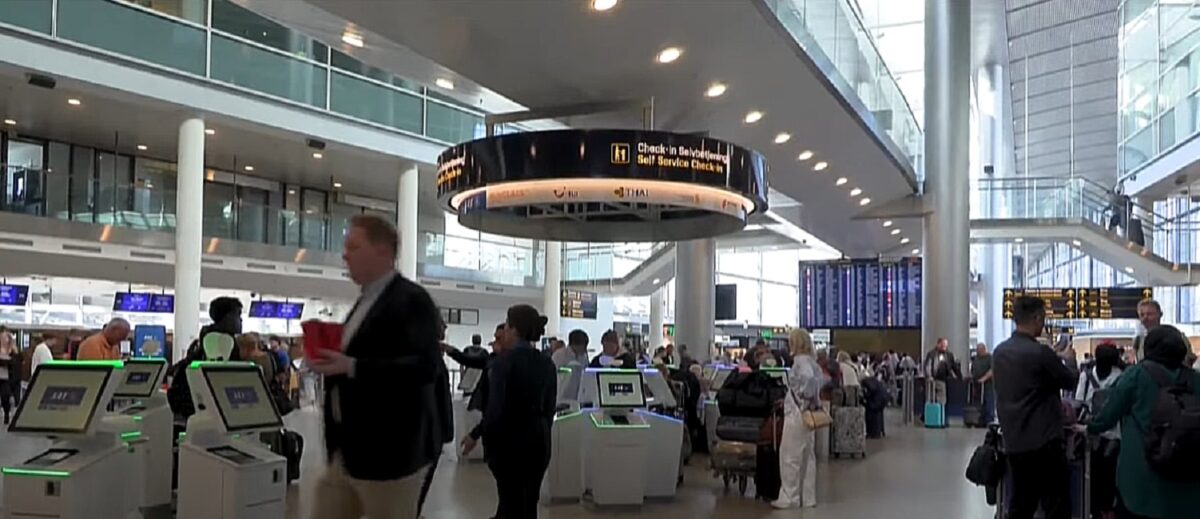Haos pe aeroporturile din Danemarca, din cauza dronelor. Al doilea aeroport închis