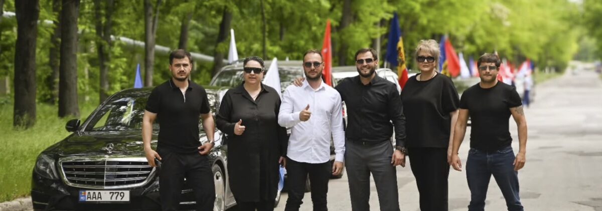 Trei activişti din partidul lui Igor Dodon, pregătiţi în Serbia pentru destabilizări în ziua alegerilor. Erau coordonaţi de Grigore Caramalac
