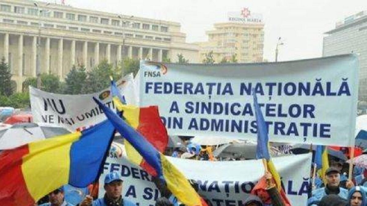 Sindicaliştii din administraţie vor protesta, luni, în Capitală. Lista cu revendicări