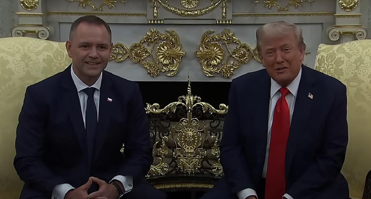 Polonia mizează pe SUA și pune la îndoială rolul Franței în descurajarea nucleară europeană