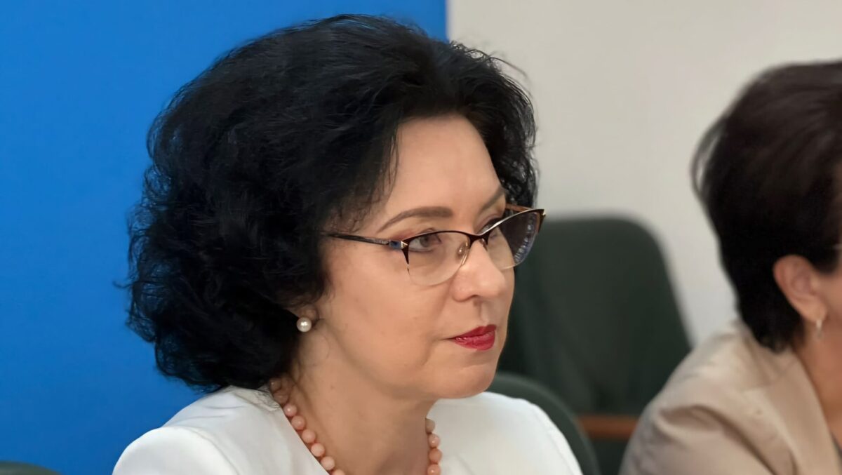 Prima femeie prefect din Iași va fi consiliera premierului Ilie Bolojan