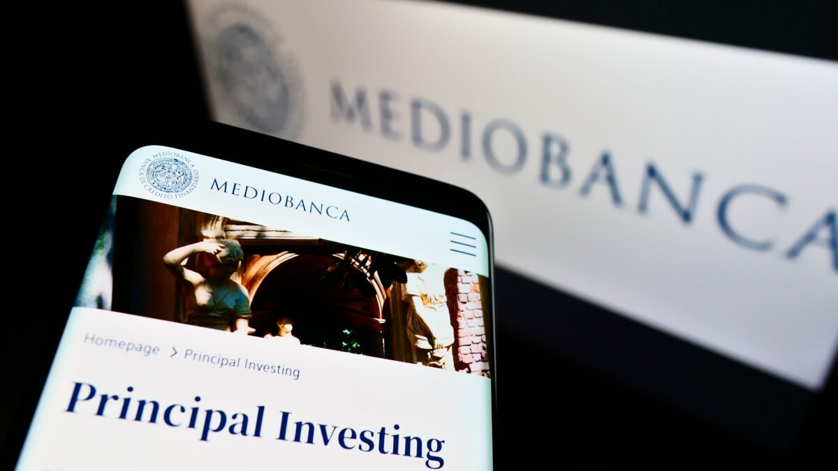 Politico, acuzații fără precedent pentru Meloni, în scandalul Mediobanca