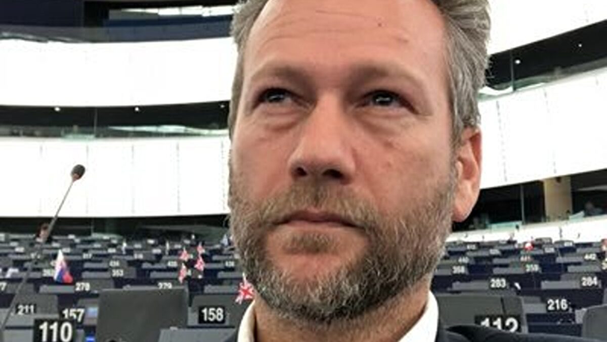 Fostul eurodeputat Nathan Gill, vinovat de luare de mită în favoarea Kremlinului