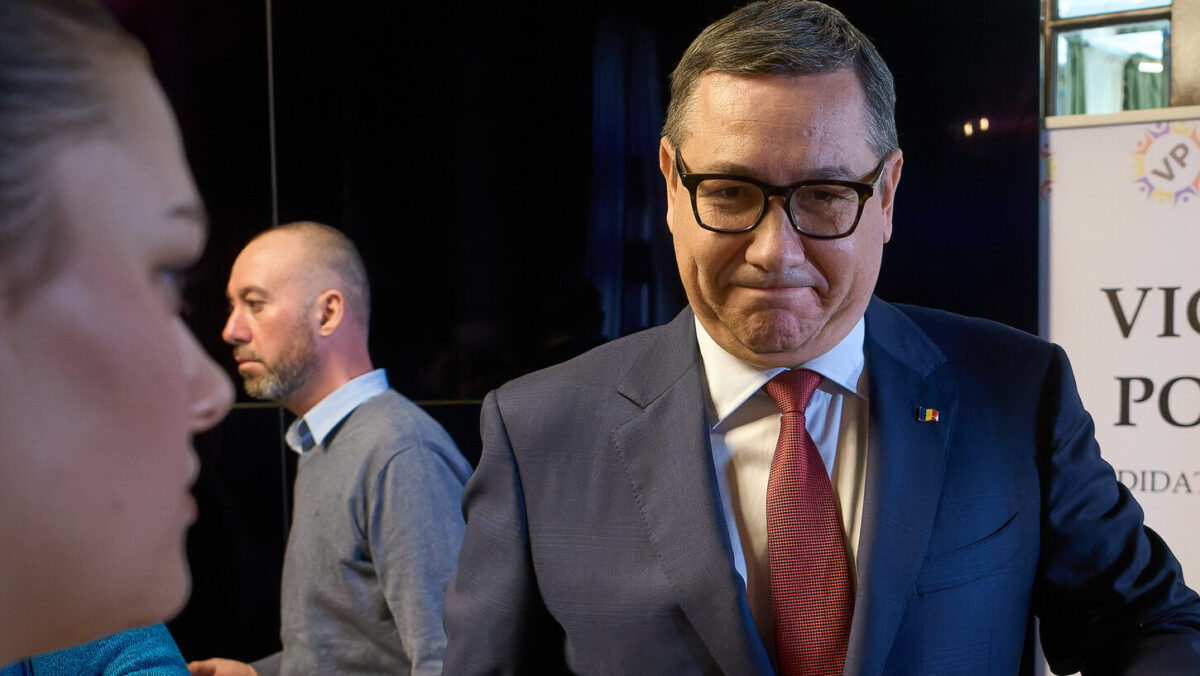 Ponta, după ce a fost păcălit de doi ruși care s-au dat drept Poroșenko: Gluma a fost stabilită în avans
