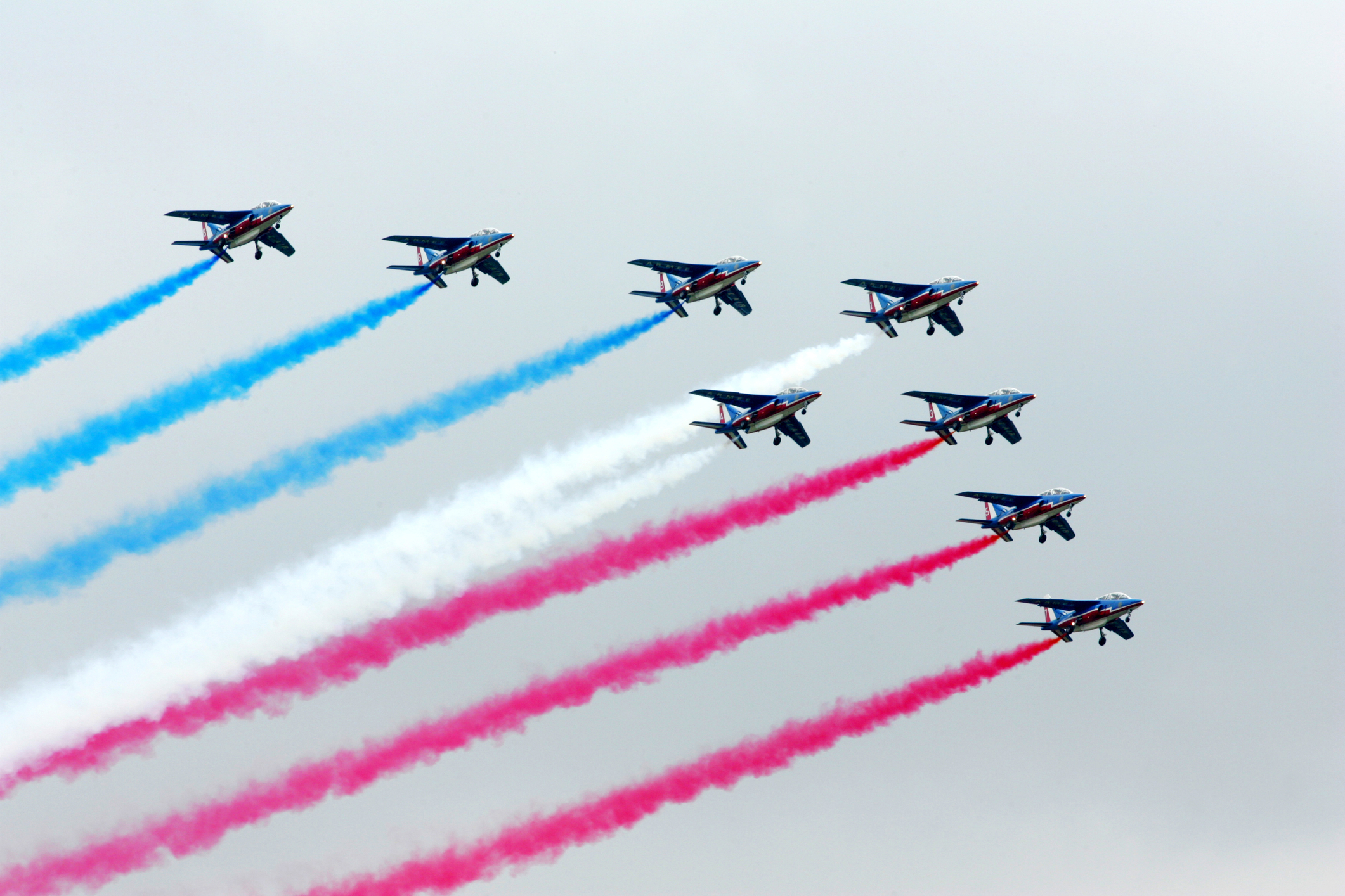 „Marea Înarmare”: Record istoric pentru bugetul SUA și miliarde de euro în Europa. Unde se situează România în acest plan colosal?