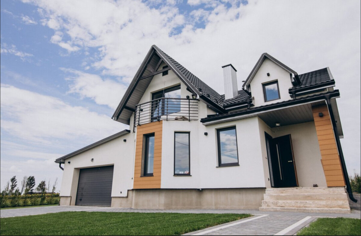 Locuințe de vis în Bulgaria, mai ieftine decât garsonierele din România. Cât te costă să devii proprietar în țara vecină