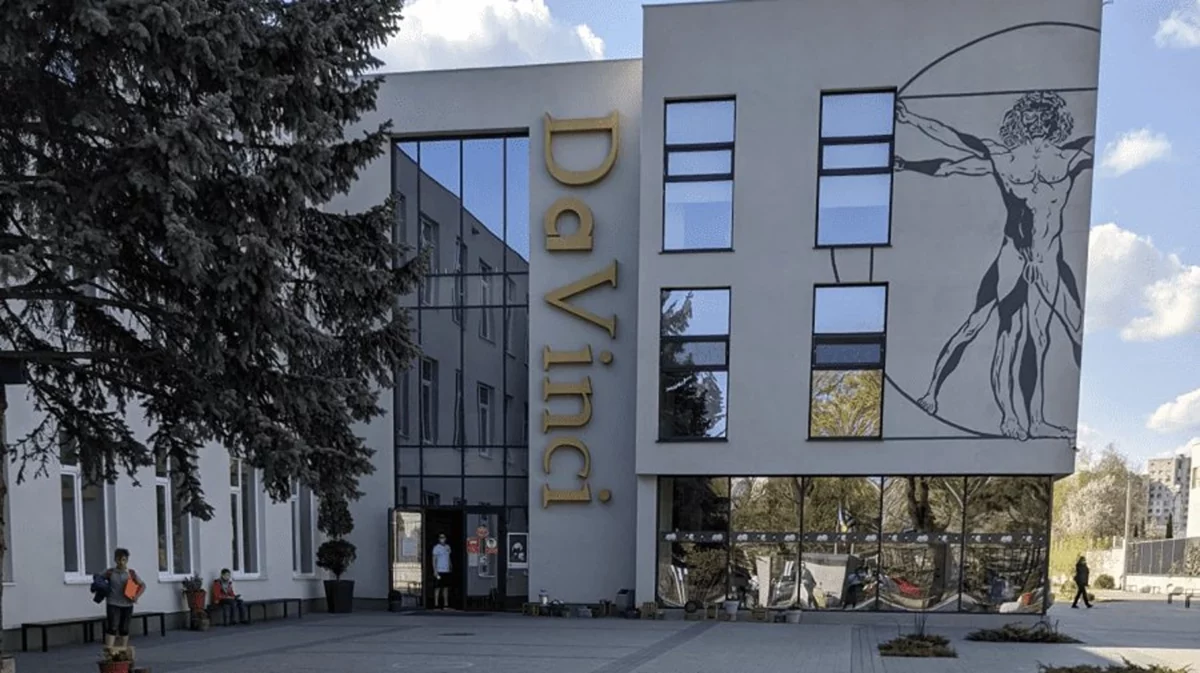 Început de an şcolar cu ghinion. De ce sunt învinuiţi naşii cuplului de campioni Valeriu Mircea şi Anastasia Nichita