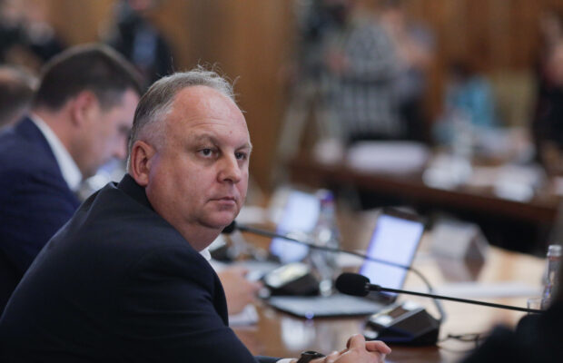 Flavius Nedelcea, secretar de stat în Ministerul Economiei, reținut de DNA