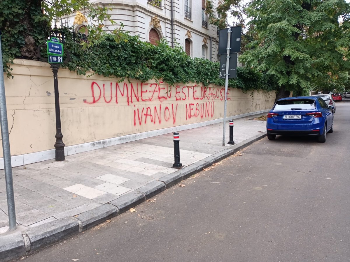 Ivanov vrea să îi cumpere palatul lui Becali ca să i-l ofere Simonei Halep