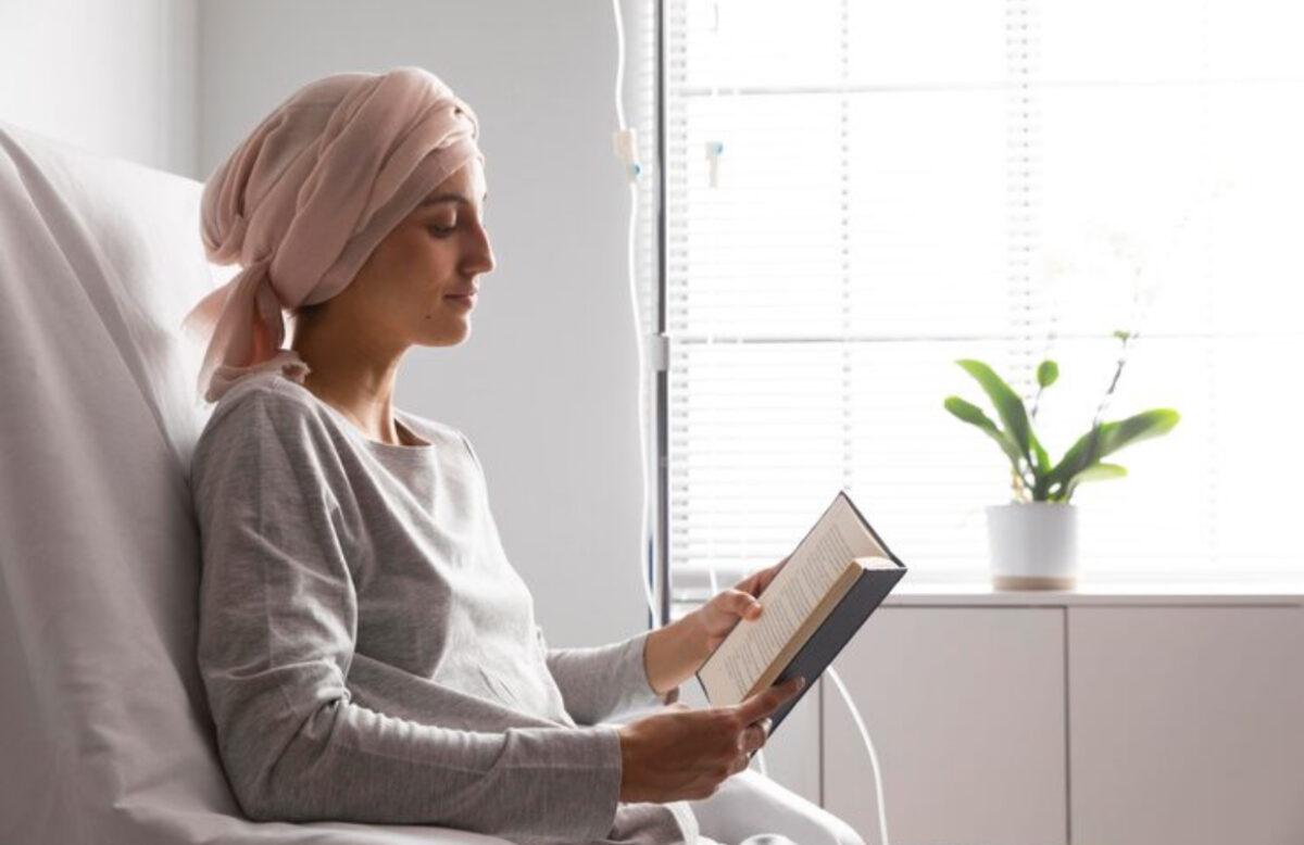 Un gel ce previne căderea părului de la chimioterapie, testat cu succes