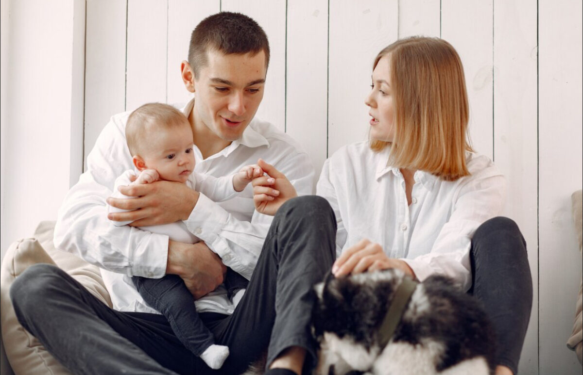 Cum obții indemnizația de creștere a copilului și ce s-a schimbat