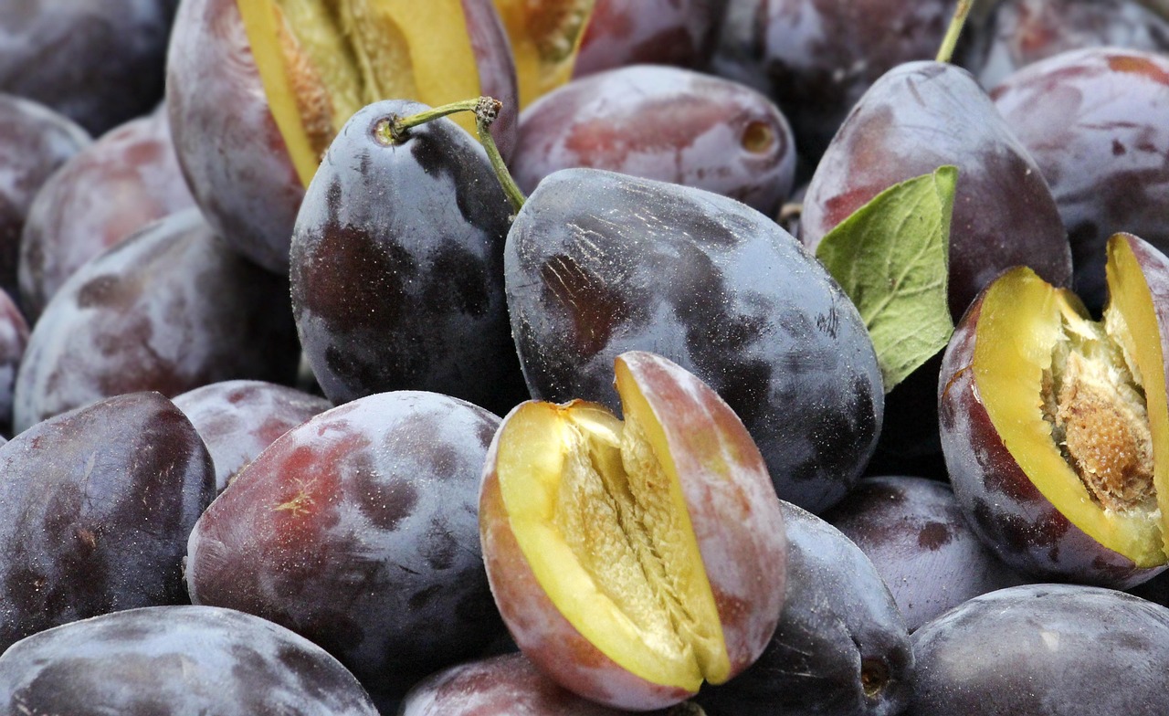 prune