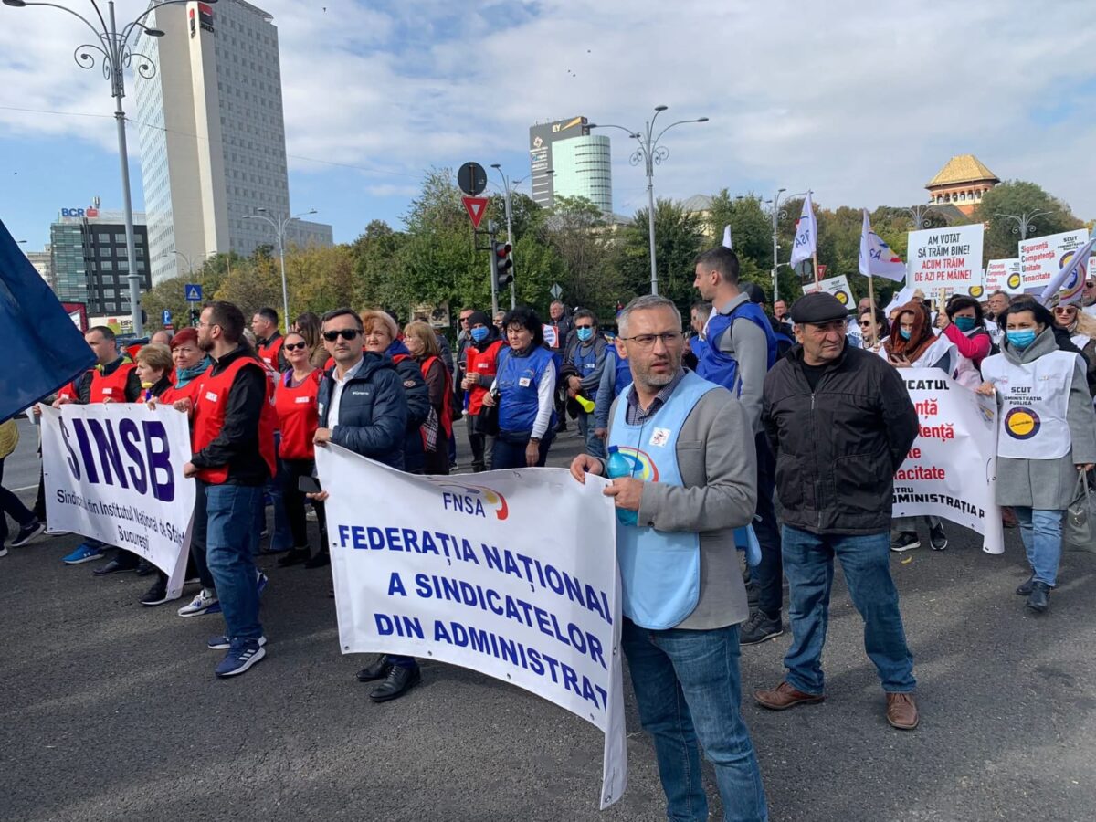 Sindicaliștii din administrație, protest pentru păstrarea privilegiilor