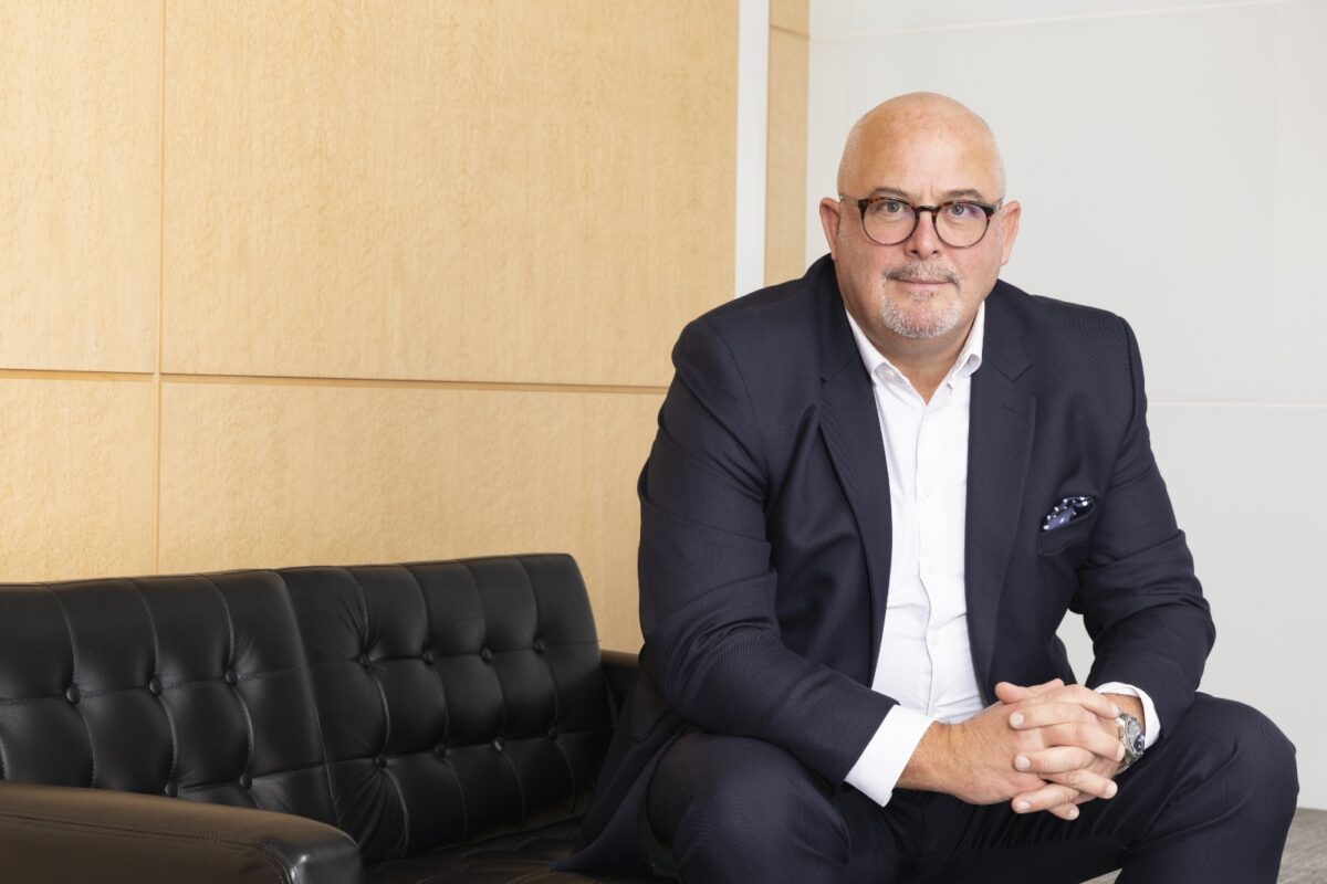 Succesul Suediei în privința renunțării la fumat – strategia de reducere a riscurilo. Interviu cu Kingsley Wheaton, Chief Corporate Officer, BAT