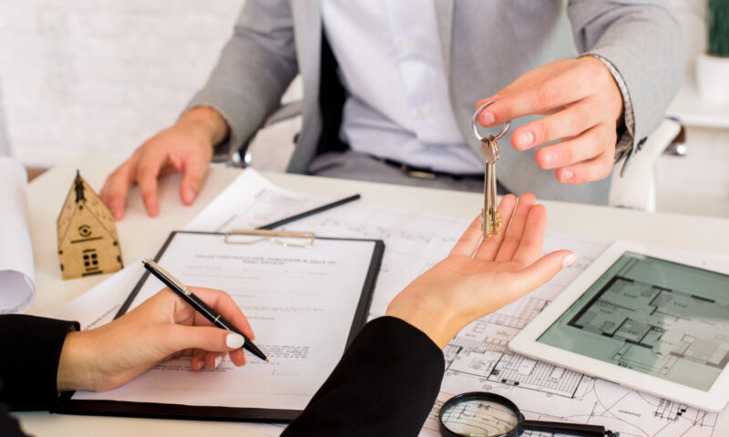Blocajul de la Cadastru pune în pericol tranzacțiile cu TVA de 9%. Brokerii cer prelungirea termenului