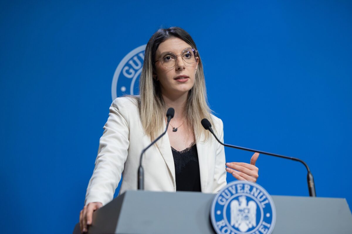Coaliția de guvernare, cutremurată de anunțul PSD. Moțiune împotriva Dianei Buzoianu