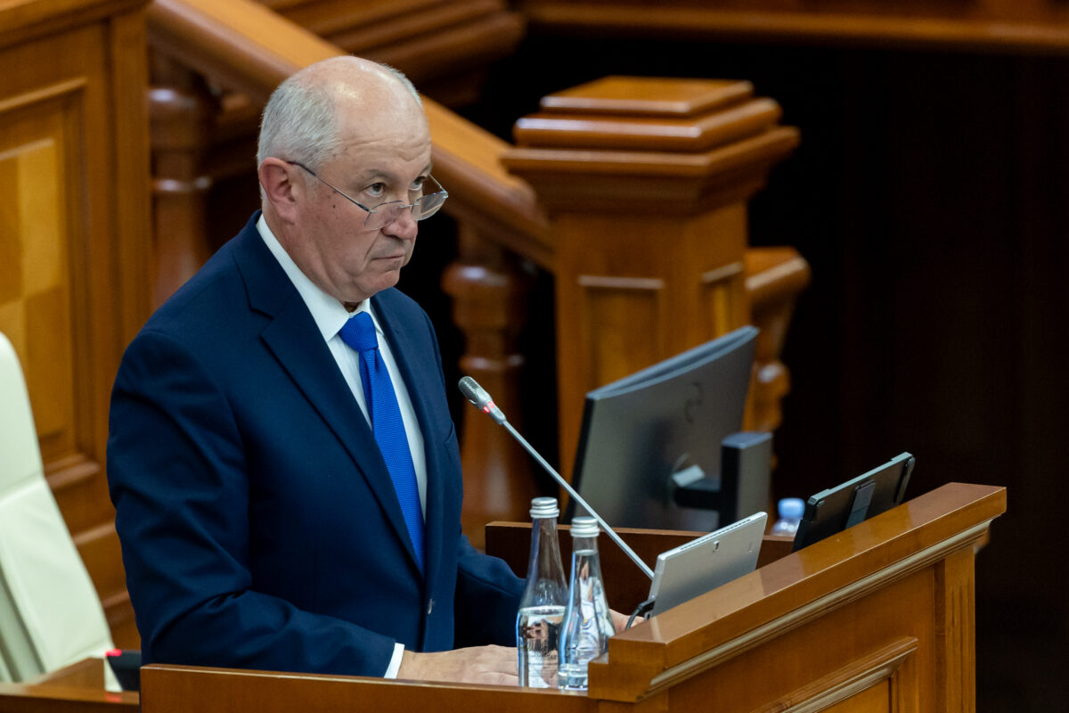 Milioane din tranzacții și investiții. Cum arată averea premierului Republicii Moldova, Alexandru Munteanu