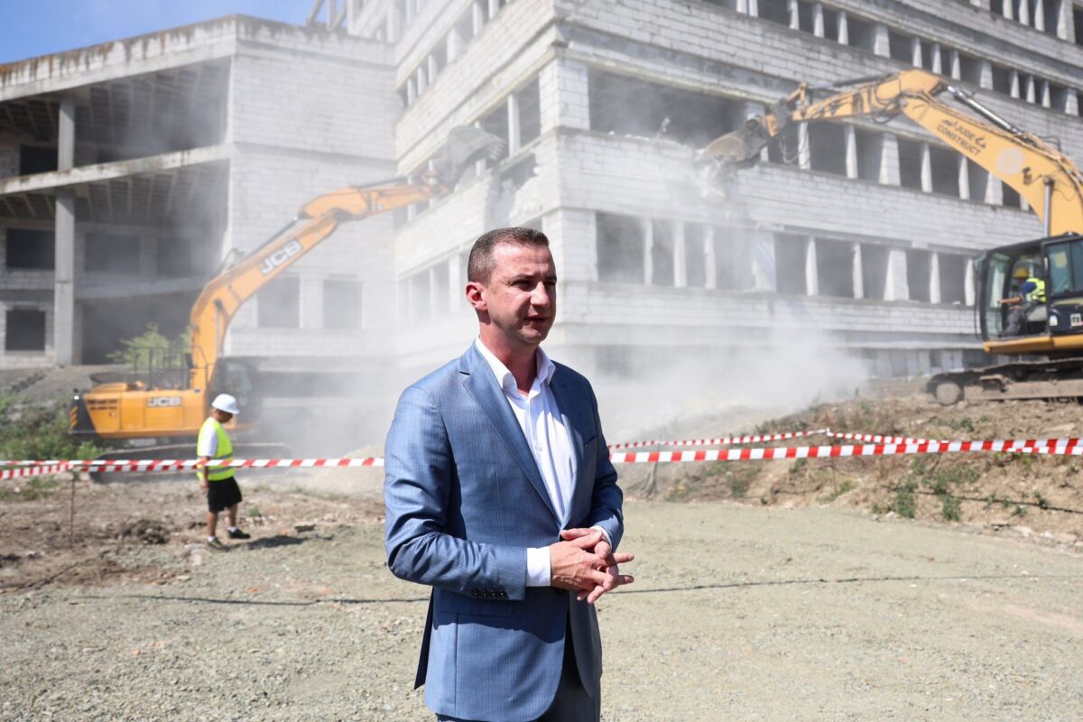 Conflict administrativ la Timișoara. Alfred Simonis acuză încercări de blocare a proiectelor majore ale județului