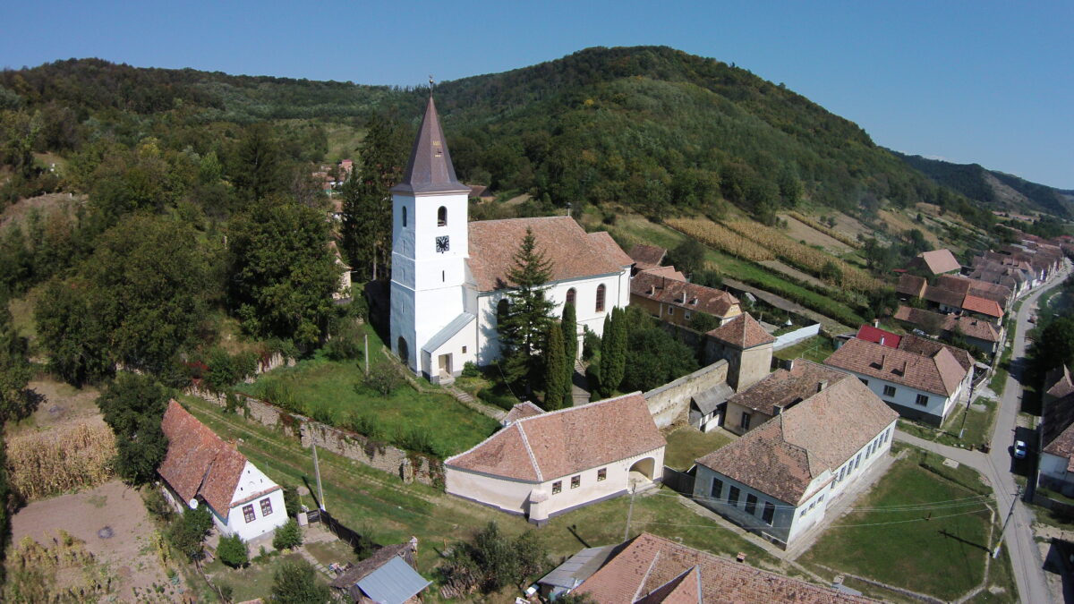 Un primar și-a mărit substanțial salariul, deși instituția are datorii de 1,5 milioane de euro la stat