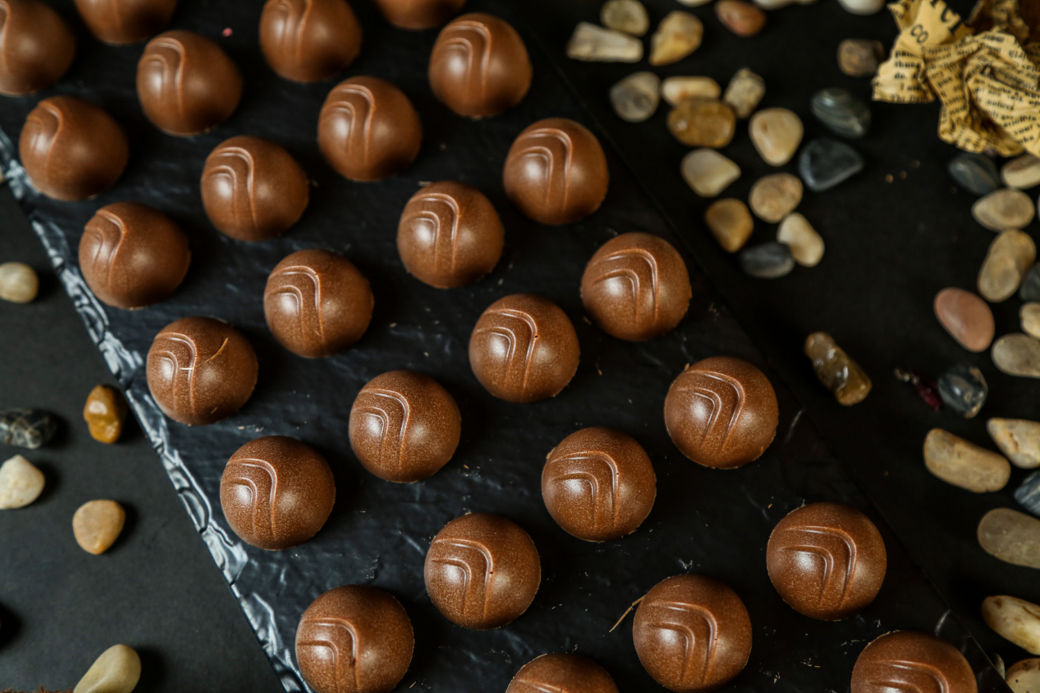 Vișine în ciocolată. Rețeta de făcut acasă