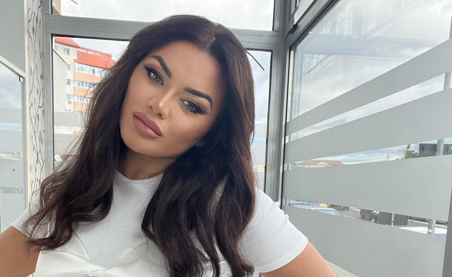 Carmen de la Sălciua, de nerecunoscut. Fanii au criticat-o