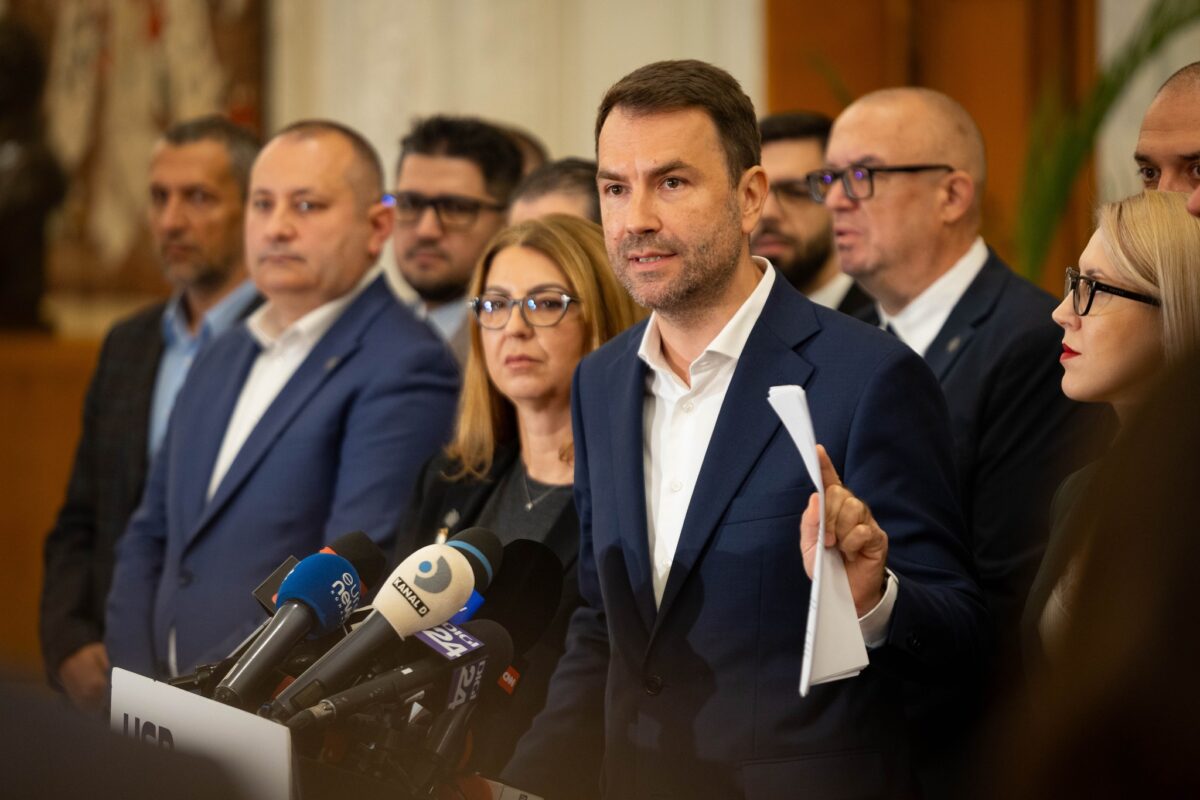 Drulă a depus un proiect de lege pentru aplicarea referendumului lui Nicușor Dan în Capitală