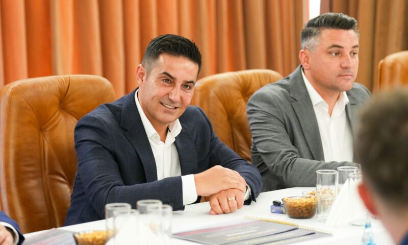 Claudiu Manda anunță o victorie zdrobitoare a moțiunii de cenzură împotriva Guvernului Bolojan