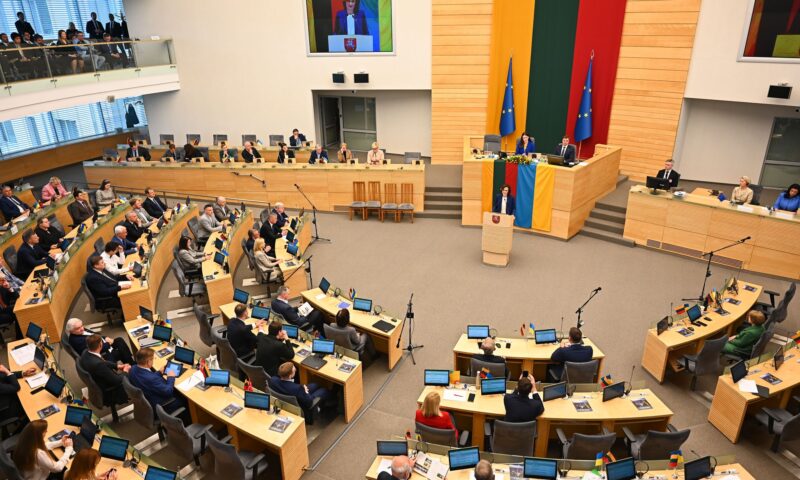 Plângerea privind lucrările de pe brațul Bala a fost depusă de WWF CEE. Comisia Europeană menține procedura deschisă