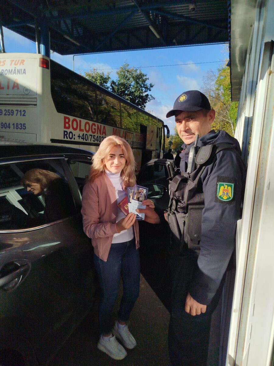 Primii moldoveni au trecut frontiera conform noului sistem de control al Uniunii Europene